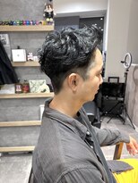 クイル(quill)&nbsp;大阪梅田ニュアンスパーマカルマパーマメンズマッシュフェード