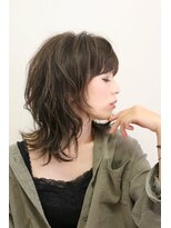 ゼル ビッグアイ(ZELE) 大人なカッコいいレイヤースタイル