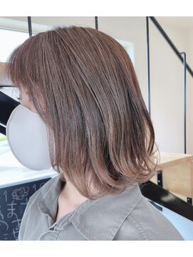 トータルビューティサロン ププ(PuPu) 外はねミディアム