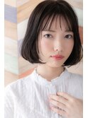 フェミニンボブ