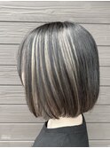 アンブレラカラー × ホワイトベージュ