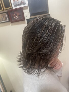 ヘアアンドスペース ベロン(hair&space velon) ランダムハイライト