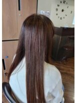 ツヤイロ 島田店&nbsp;ハイライトミディアムヘアボブウルフネビージュ小顔ワンレン