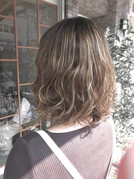 ネオリーブサイン 大森店(Neolive sign) ハイライトカラー×低温デジタルパーマ　【大森】