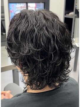 ノイセル 心斎橋(Noisyle) サーフカール×センターパート×海外ヘア×黒髪