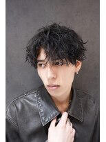 ニコ トウキョウ ロジック(nico TOKYO Logic)&nbsp;センターパートツイストスパイラルパーマ