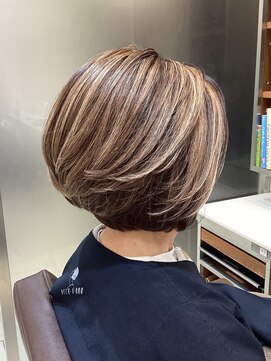 ピークアブー アヴェダ アトレ恵比寿(PEEK-A-BOO AVEDA) グラデーションボブハイライト