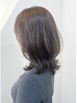 ロエ(loe) グレージュ×レイヤーカット
