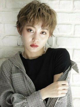 エムスラッシュ ソル センター南(M.SLASH SOL) ■SOLセンター南18-5束感ショート/ミニウルフ/ハンサムショート