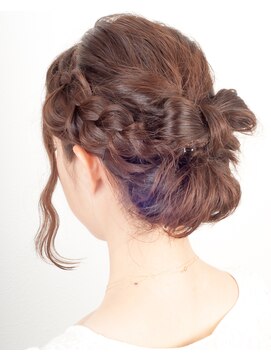 パリスパート2 浴衣☆ブライダルのゲストヘアにも簡単でかわいいアップスタイル