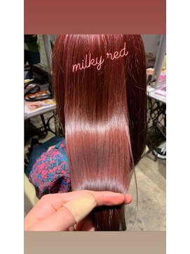 アドール(ADOR) ミルキーレッド【渡仲 柊人】