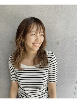 ロアナ 六本木(LOANA ROPPONGI) 【柔ふわミディアム】髪質改善もしているので手触り抜群