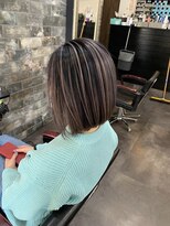 ライフ 忍ケ丘店(Lyfe)&nbsp;レイヤーロブ_シャドールーツグレージュ切りっぱなしボブ_222