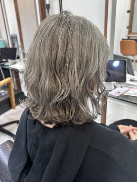 ハーツ(Heart's) 白髪ぼかし×ホワイトグレージュ