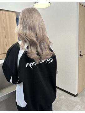 リノショアーズ 元町店(RINOSHORES) 10代20代★大人かわいいダブルカラーブリーチミルクティーカラー