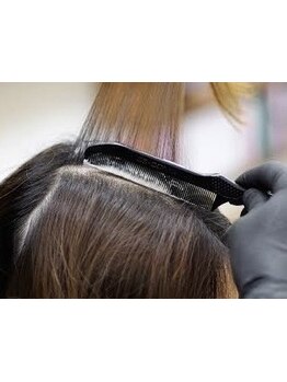 【二俣川でココだけ★】「10年後も健康的な髪でいたい」頭皮に薬剤をつけない【頭皮を守る】白髪染が好評♪