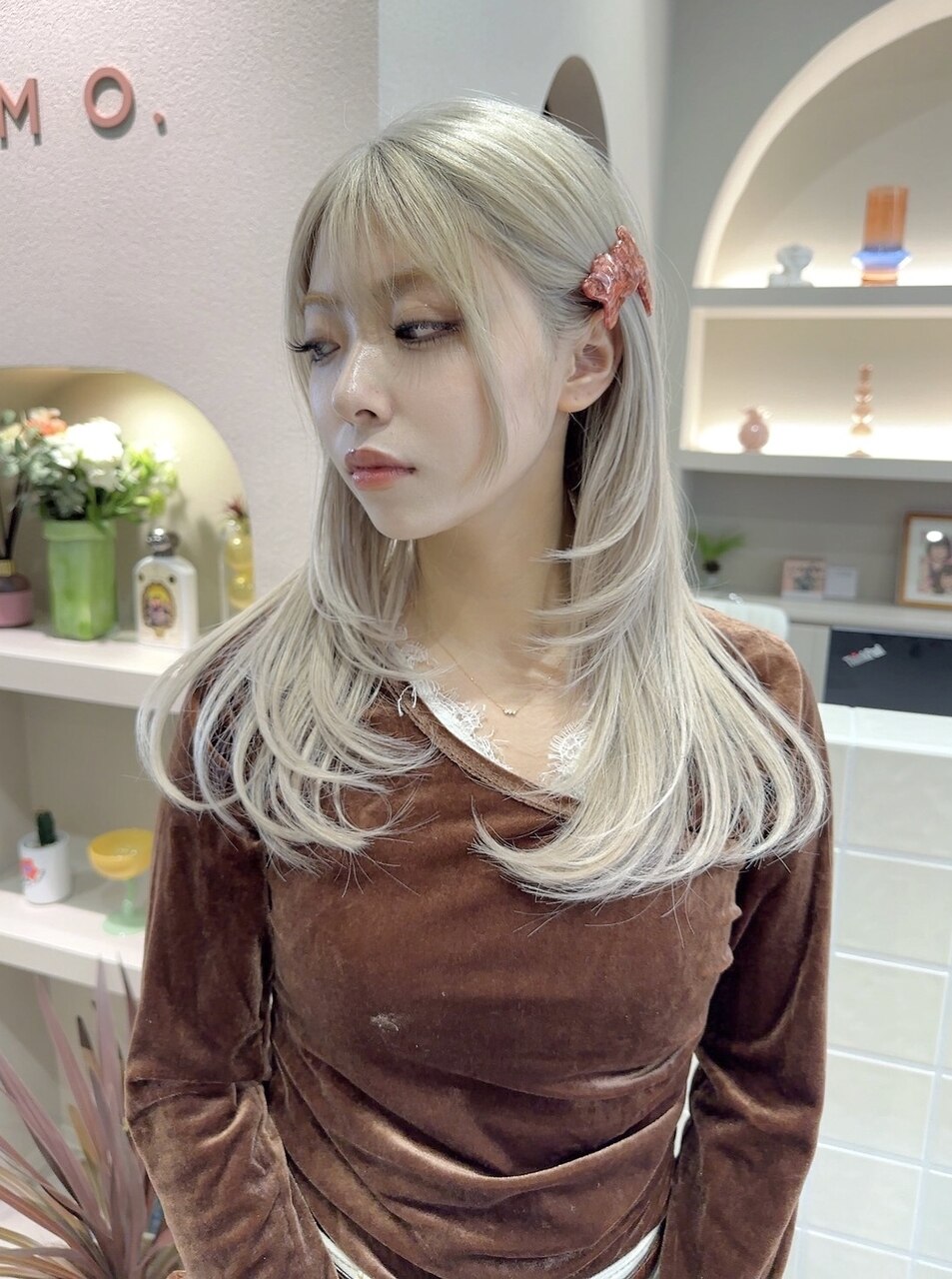 表参道/原宿/ピンクベージュ/ブリーチ/女性美容師カット