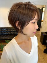 クマ(kuma.) 大人可愛い20代30代40代前下がりショートボブ丸みショート◎