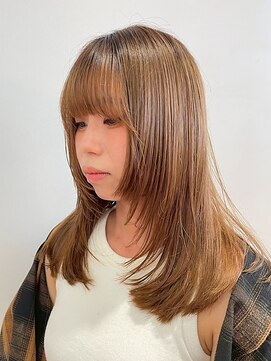 イーストハムヘッドショップ(EAST HAM head shop) 顔まわりカット/レイヤーカット/透明感/ミルクティーベージュ