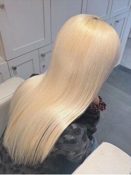 ベレーザ 渋谷(BELEZA) 16614抜きっぱなしブロンドハッシュカットホワイトブロンド