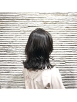 ビスイル 秋葉原店(Vis ill) 赤み消し暗髪カラーネオウルフ