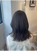 【簡単スタイリングヘア/ツヤ髪スタイル/小顔に見せたい】