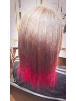 ビューティーサロンワタナベ 本店 原色グラデ