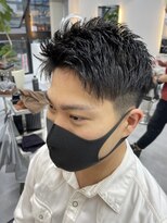 ショット 高槻(SHOT)&nbsp;ショートバング・ライズバングスタイル　担当　澤崎