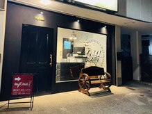 ワフトヒルズ(Waft Hills)の雰囲気（お店の外観です★隠れ家的なサロンです★津田沼駅北口徒歩2分♪）