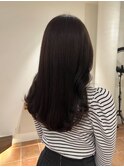 透け感のあるグレージュカラー