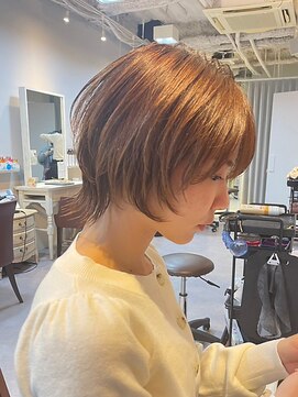 ジアン バイ ミルボン 西宮ガーデンズプラス(GIEN by milbon) レイヤーショートボブ/ウルフ/前髪あり