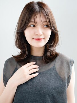 エインアンリー 表参道(AIN.ANLY.) ぱっつん前髪ウルフパーマボブパーマ鎖骨ミディアムボブ大人女子