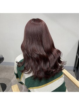 オグジュアリー 表参道(aux.) 艶感たっぷりピンクブラウン