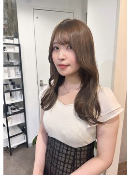 マリン(Marine) 20代30代ブリーチなし柔らかベージュカラー