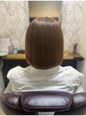タッセルボブ　　切りっぱなし重めボブ