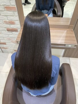 ロエ 元町店(Loe) 縮毛矯正オタクが作る美髪矯正