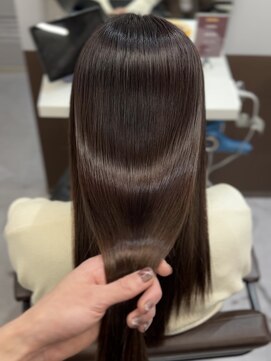 コビーバイジーナ 梅田茶屋町(Coby by Zina) 手で乾かしただけ＊縮毛矯正＊【Coby by Zina】