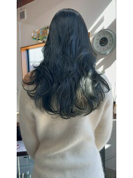 ラック 津田沼(LUCK) 深緑/ケアブリーチダブルカラーインナーカラー