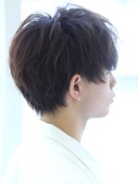 カヴァルバイクロト(KAVAL by KUROT) まとまりのあるマッシュショート