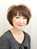 ビューティーサロン ポールール(BEAUTY SALON POLOUR) ふんわりカールで大人カジュアルショート