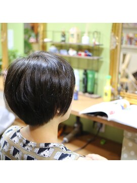 ナウアンドゼン(Now&Then) ショートヘアもイルミナカラーでツヤツヤ♪