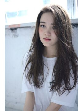 ミラバイグリーン(Mira by green) natural×long 【くせ毛風 大人かわいい センターパート】