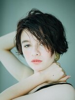 アイナ 浅草美容院(Aina) ルーズショート×グレイヘアでこなれヘア♪◎30代40代50代