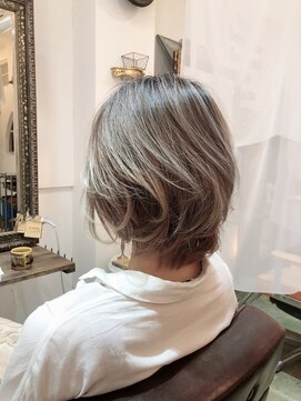 アロウズ(Arrows) ハイライトグラデーションカラー