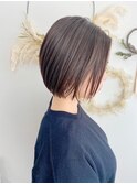 直毛でもふんわり丸く収まります！ショートボブ／ショートカット