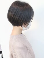 銀座秋冬髪型黒髪丸みショートボブ前髪あり20代30代40代
