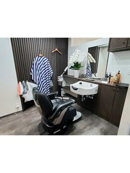 口コミ多数！実力派stylistのマンツーマン施術が人気の秘密◎カウンセリングから仕上げまで丁寧に行います*