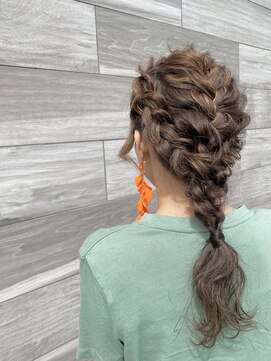 ミューズ おゆみ野店(HAIR & NAIL MUSE) 編みおろし