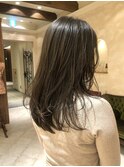透明感オリーブグレー 地毛風カラー ロングレイヤーカット 銀座