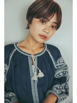 クラン(clan) 暗めカラー/グランマッシュ/デザインカラー/フェイスフレーミン